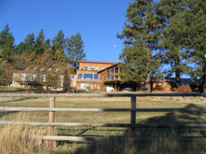 Whitebird Summit Lodge